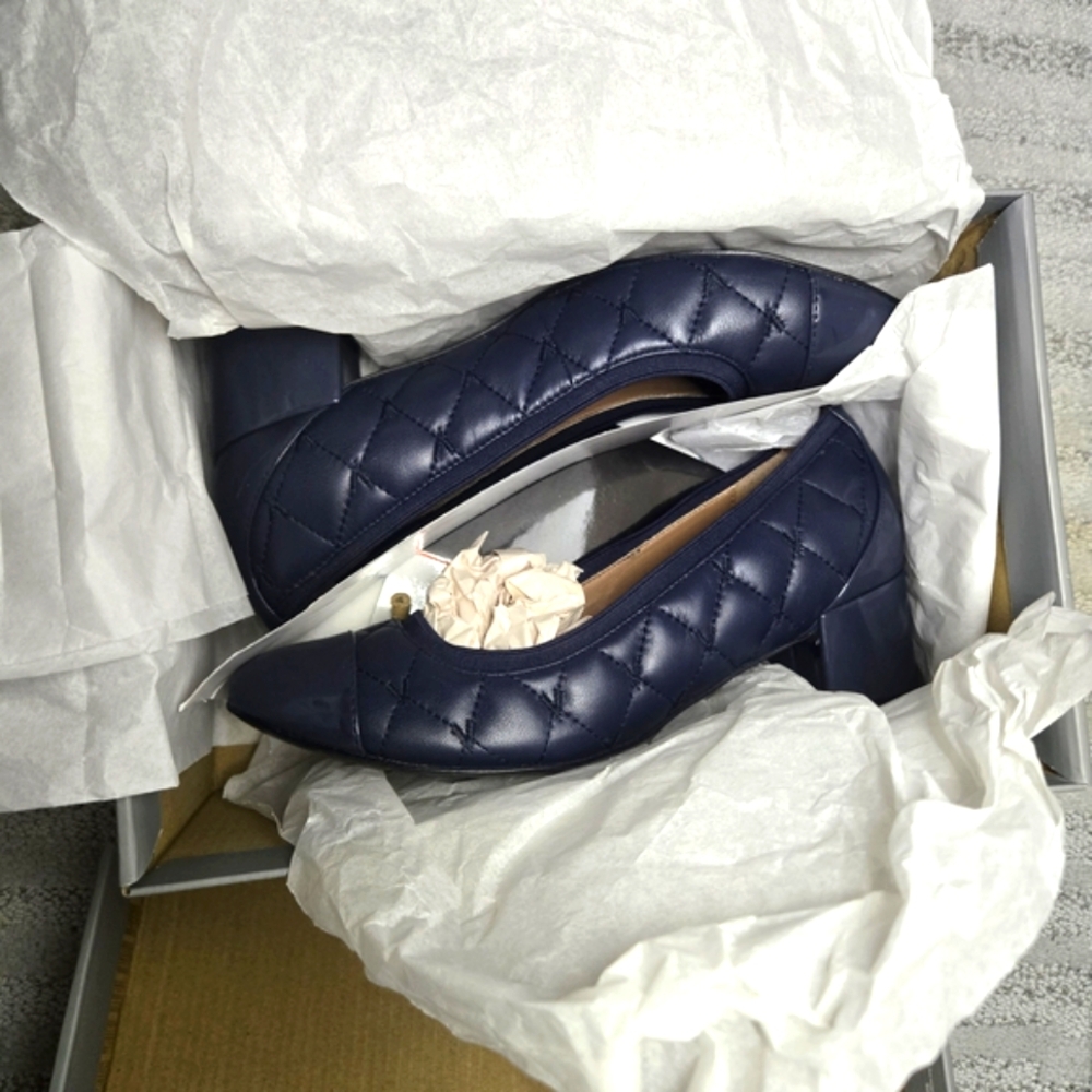 Vionic Navy Blue Old Money Block Heels